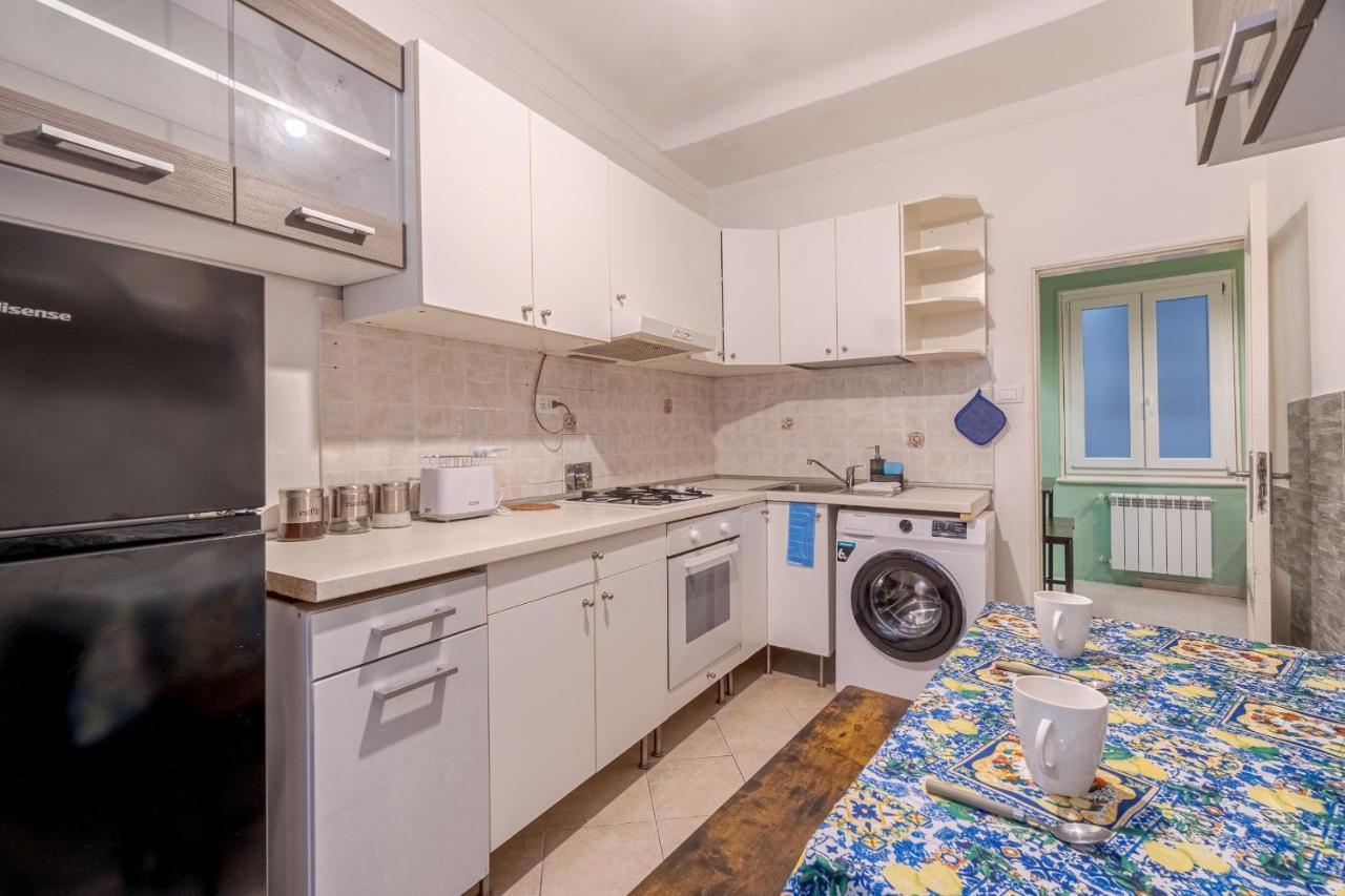 Апартаменты Casa Poirot Functional Flat Генуя Экстерьер фото